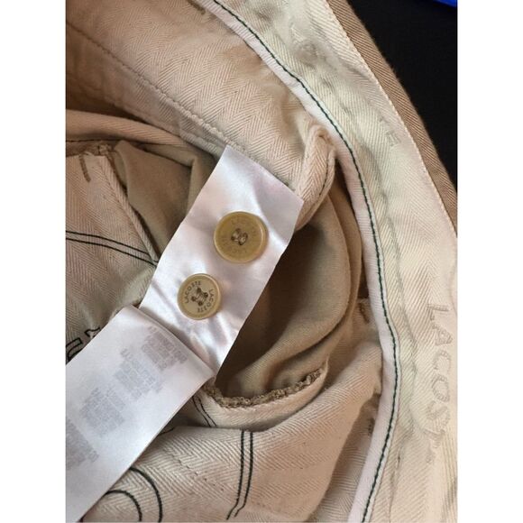 Lacoste khaki pants size 42 measures as size 40 - Picture 13 of 14